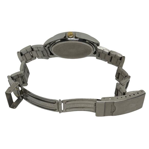 CG Two-Tone Watch CG121M Stainless Back Gold Bezel Quartz Needs Battery - Picture 6 of 8